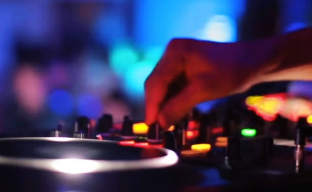 RemixPapa: The Beat Behind the Buzz in Digital Music Production